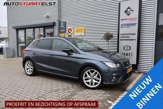 Grijs Gebruikt 2021 Seat Ibiza Business Hatchback | € 17.650 (Iets duurder) - Afbeelding 1/4