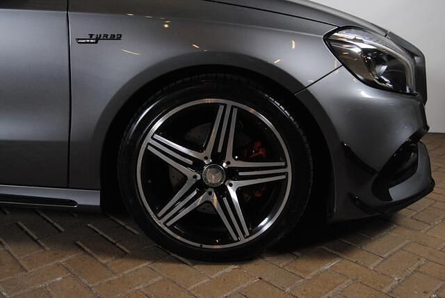 Occasion Mercedes A250 AMG 218 PK (160 kW) 2016 Grijs (metallic) Hatchback