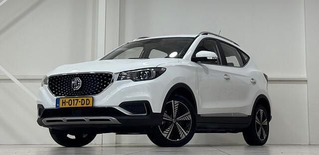 Wit Gebruikt 2020 MG ZS Luxury SUV | € 14.994 (Eerlijke prijs) - Afbeelding 1/4