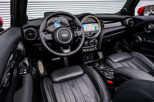 Occasion Mini John Cooper Works Cabriolet 232 PK (170 kW) 2022 Zilver Cabriolet