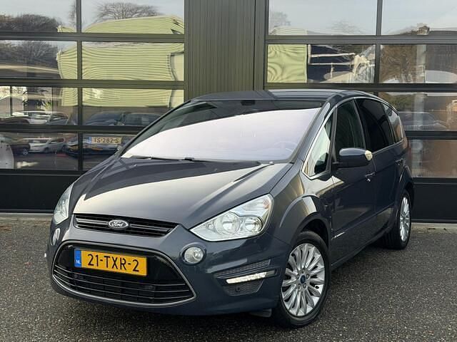 Grijs (metallic) Occasion 2012 Ford S-MAX Titanium MPV | € 7.999 (Eerlijke prijs) - Afbeelding 1/4