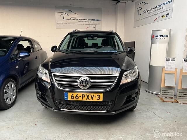 Zwart Gebruikt 2011 VW Tiguan Sport SUV | € 9.550 (Eerlijke prijs) - Afbeelding 1/4