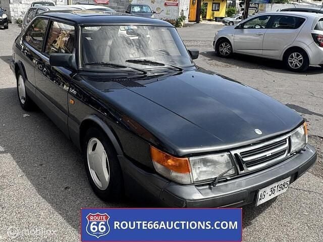 Zwart Gebruikt 1990 Saab 900 Aero Hatchback | € 8.500 - Afbeelding 1/4