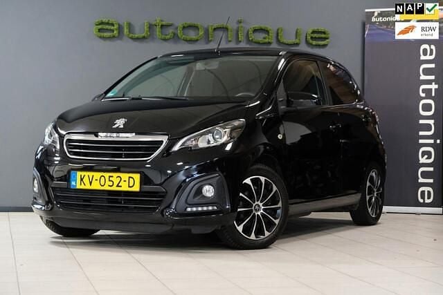 Zwart Gebruikt 2016 Peugeot 108 Active Hatchback | € 7.995 (Eerlijke prijs) - Afbeelding 1/4