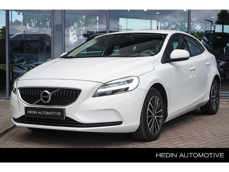 Gebruikt 2016 Volvo V40 Stationwagen | € 21.995 (Duur) - Afbeelding 1/4
