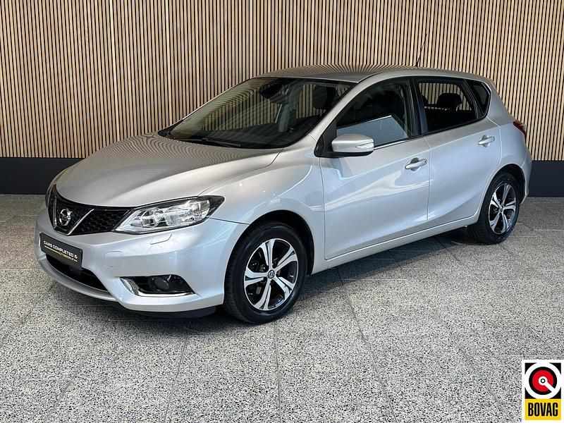 Grijs Gebruikt 2016 Nissan Pulsar Hatchback | € 8.995 (Eerlijke prijs) - Afbeelding 1/4