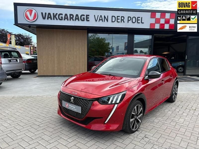 Hatchback Gebruikt 2020 Peugeot 208 GT-line Hatchback | € 17.950 (Eerlijke prijs) - Afbeelding 1/4
