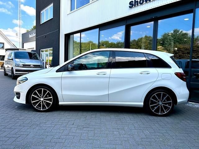 Occasion Mercedes B200 Sport 157 PK (115 kW) 2016 Wit MPV