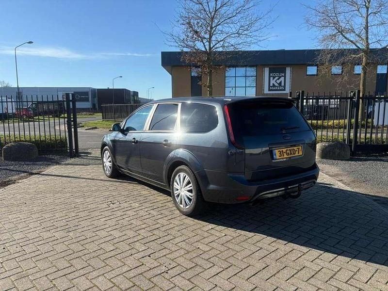 Occasion Ford Focus Titanium 125 PK (91 kW) 2008 Grijs (metallic) Stationwagen