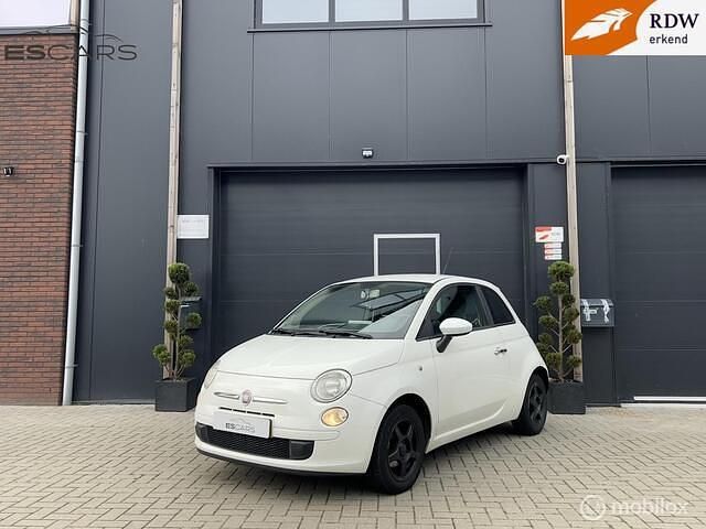 Wit Gebruikt 2009 Fiat 500 Lounge Hatchback | € 4.499 (Eerlijke prijs) - Afbeelding 1/4