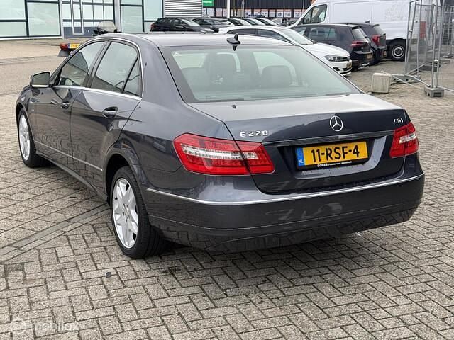 Occasion Mercedes E220 Avantgarde 170 PK (125 kW) 2011 Grijs Sedan