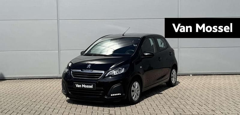 Zwart Gebruikt 2021 Peugeot 108 Active Hatchback | € 10.535 (Eerlijke prijs) - Afbeelding 1/3