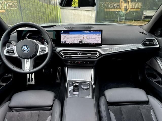 Occasion BMW 330 Comfort Edition 291 PK (214 kW) 2022 Grijs Stationwagen