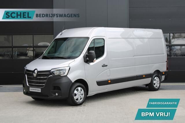 Zilver Nieuw 2024 Renault Master Van | € 32.950 (Duur) - Afbeelding 1/4