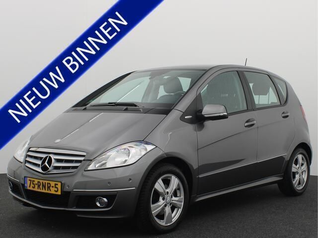 Grijs Gebruikt 2011 Mercedes A160 Avantgarde MPV | € 8.888 (Duur) - Afbeelding 1/4