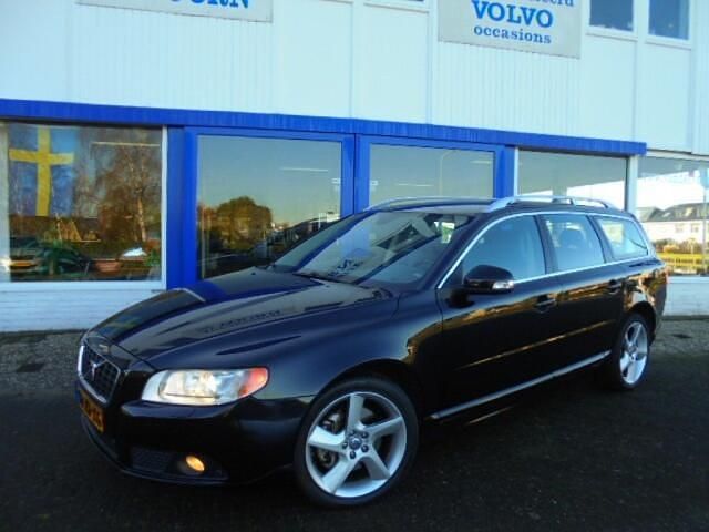 Zwart Gebruikt 2008 Volvo V70 Summum Stationwagen | € 9.400 (Eerlijke prijs) - Afbeelding 1/4