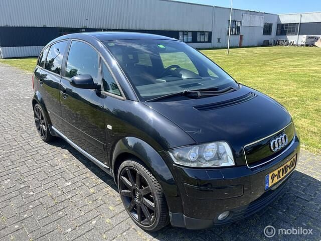Zwart Gebruikt 2002 Audi A2 S-Line Hatchback | € 3.799 (Eerlijke prijs) - Afbeelding 1/4