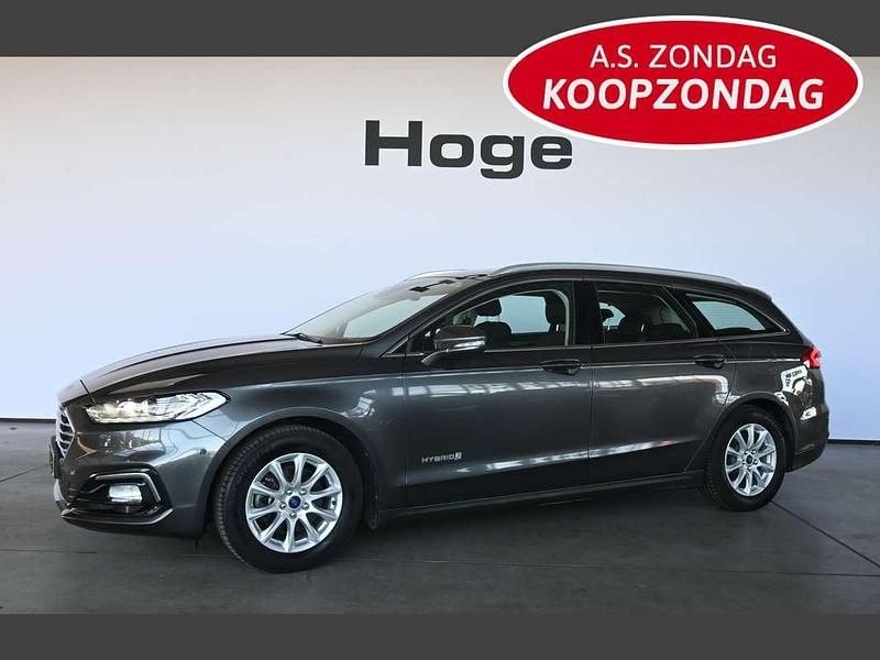 Grijs Gebruikt 2020 Ford Mondeo Titanium Stationwagen | € 17.440 (Eerlijke prijs) - Afbeelding 1/4