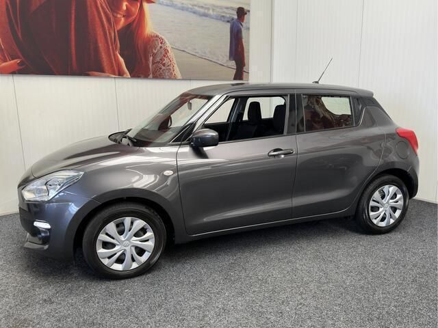 Occasion Suzuki Swift Comfort 90 PK (66 kW) 2020 Grijs, metallic lak Hatchback