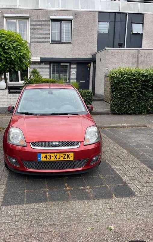 Occasion 2007 Ford Fiesta S Hatchback | € 1.750 - Afbeelding 1/4