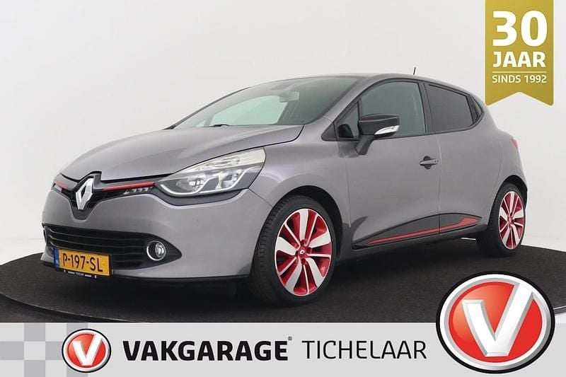 Grijs Gebruikt 2013 Renault Clio IV Dynamique Hatchback | € 6.899 (Eerlijke prijs) - Afbeelding 1/4