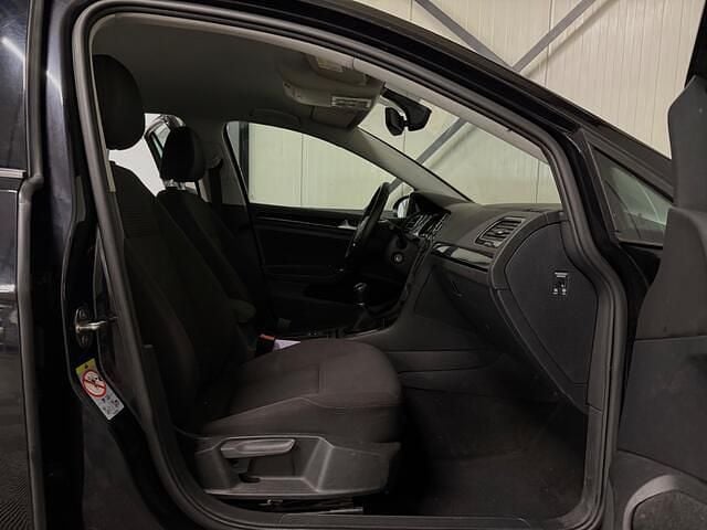 Occasion VW Golf VII Business 110 PK (80 kW) 2018 Zwart Hatchback