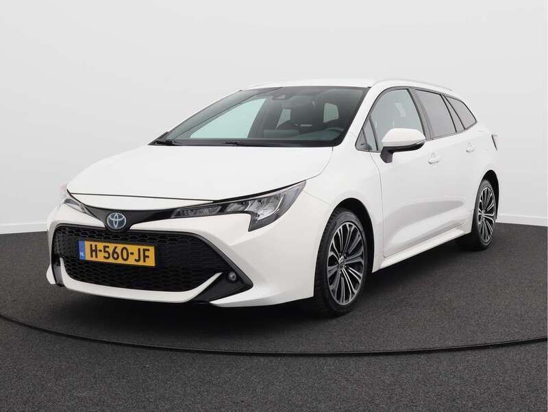 Wit Gebruikt 2020 Toyota Corolla Business Edition Stationwagen | € 20.950 (Eerlijke prijs) - Afbeelding 1/4