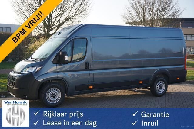 Grijs Nieuw 2024 Fiat Ducato Van | € 36.850 (Eerlijke prijs) - Afbeelding 1/4