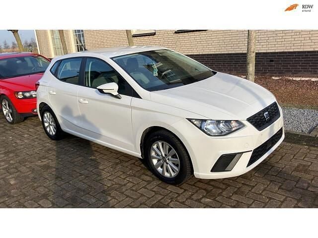 Wit Occasion 2021 Seat Ibiza Reference Hatchback | € 11.950 (Eerlijke prijs) - Afbeelding 1/4