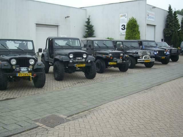 Zwart Gebruikt 2001 Jeep Wrangler SUV | € 11.900 (Super prijs) - Afbeelding 1/4