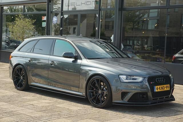Grijs Gebruikt 2013 Audi RS4 Basis Stationwagen | € 41.950 - Afbeelding 1/4
