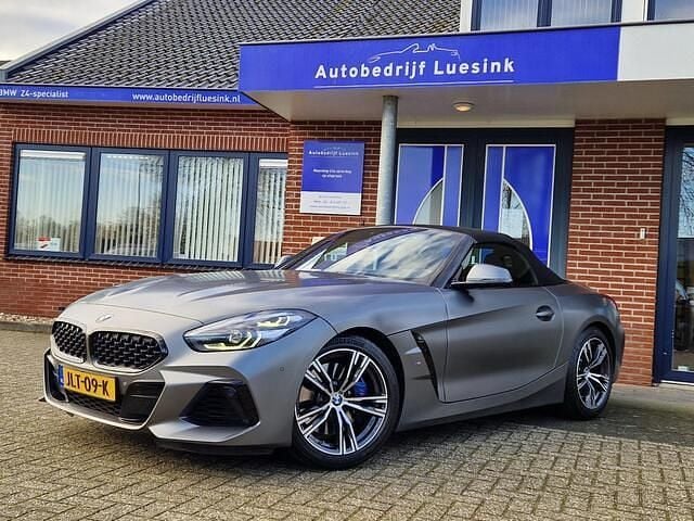 Grijs Occasion 2019 BMW Z4 M Sport Cabriolet | € 49.950 (Eerlijke prijs) - Afbeelding 1/4