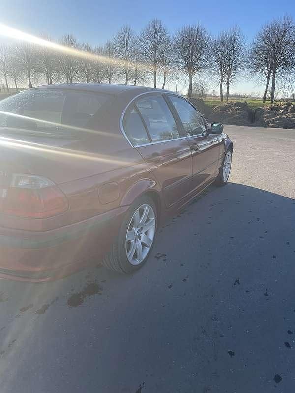 Occasion BMW 320 150 PK (110 kW) 1998 Rood Sedan