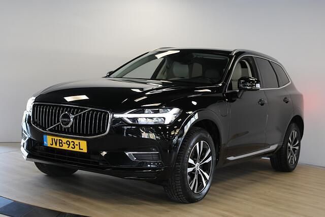 Zwart Occasion 2020 Volvo XC60 Inscription SUV | € 33.950 (Goede deal) - Afbeelding 1/4