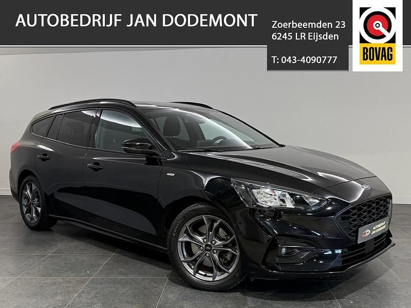 Zwart Gebruikt 2021 Ford Focus Business Edition Stationwagen | € 19.900 (Eerlijke prijs) - Afbeelding 1/4