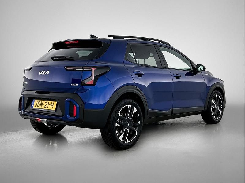 Nieuw Kia Stonic GT-Line 101 PK (74 kW) 2025 Blauw SUV