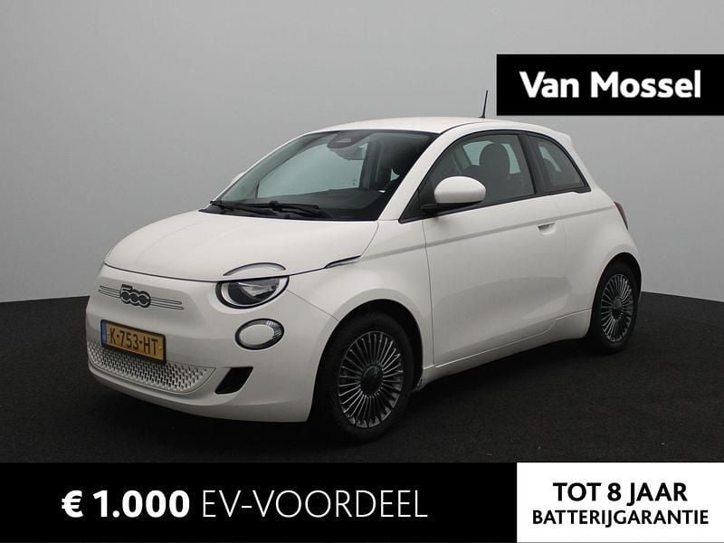 Wit Gebruikt 2020 Fiat 500e Business Hatchback | € 16.240 (Eerlijke prijs) - Afbeelding 1/4