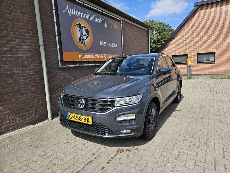 Grijs Gebruikt 2019 VW T-Roc Style SUV | € 21.995 (Super prijs) - Afbeelding 1/4
