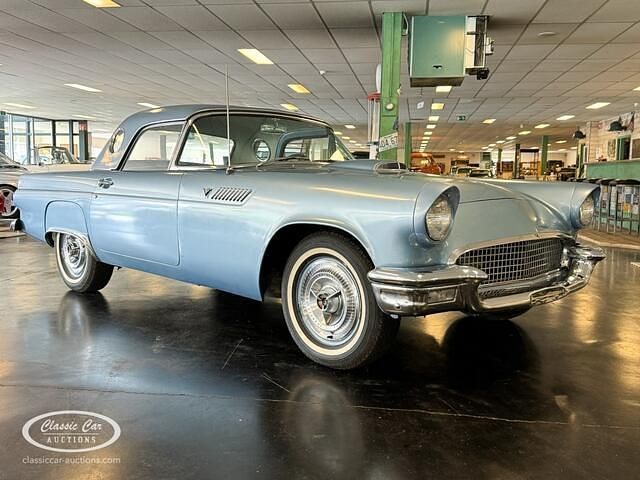 Blauw Gebruikt 1955 Ford Thunderbird Convertible Cabriolet | € 33.000 - Afbeelding 1/4