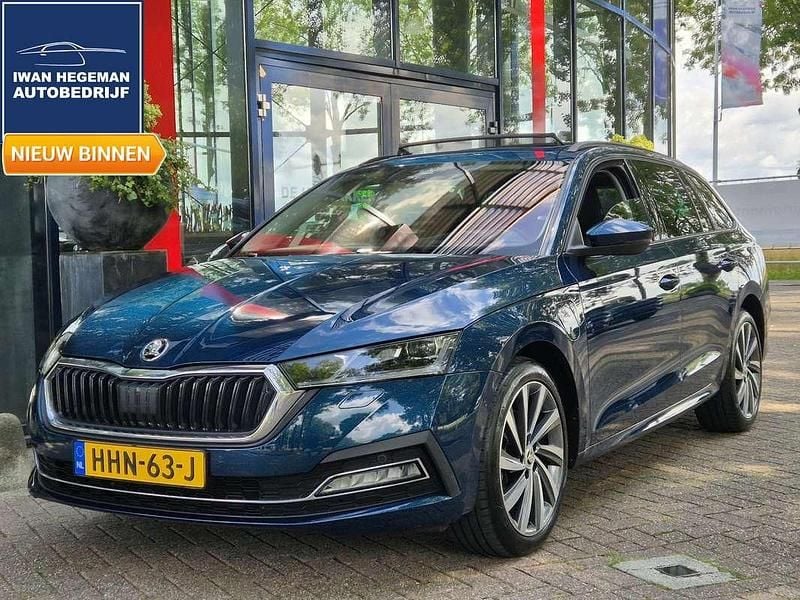 Blauw Gebruikt 2021 Skoda Octavia Business Line Stationwagen | € 26.890 (Eerlijke prijs) - Afbeelding 1/3