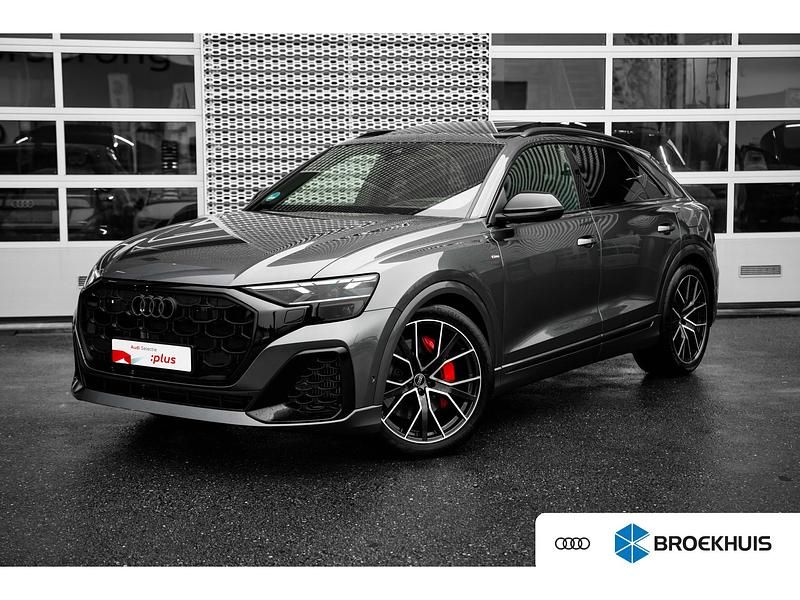 Grijs Occasion 2025 Audi Q8 Proline SUV | € 97.795 - Afbeelding 1/4