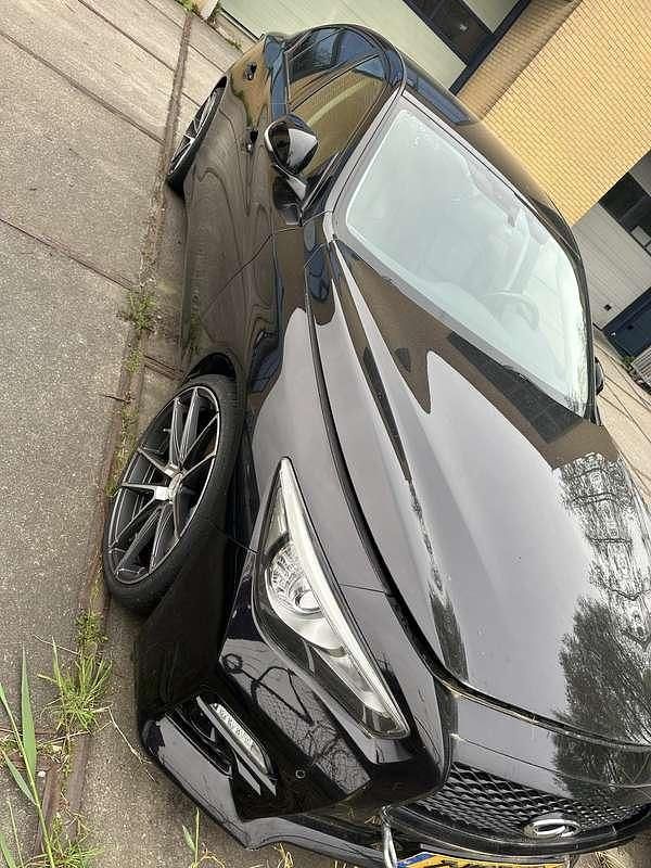 Gebruikt 2014 Infiniti Q50 Sedan | € 6.000 - Afbeelding 1/4