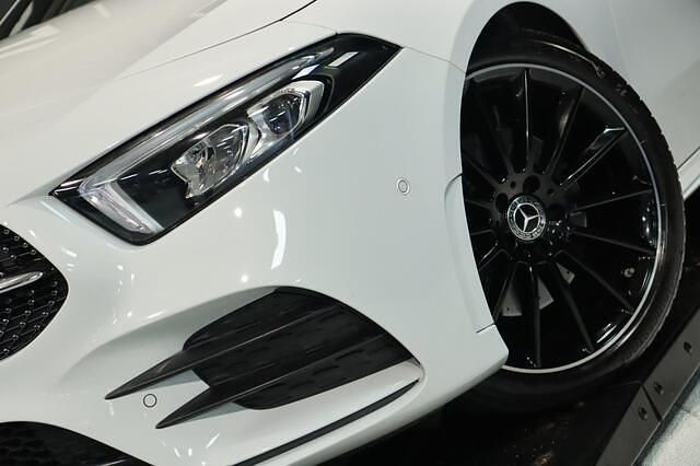 Occasion Mercedes A220 AMG line 190 PK (139 kW) 2019 Wit Hatchback