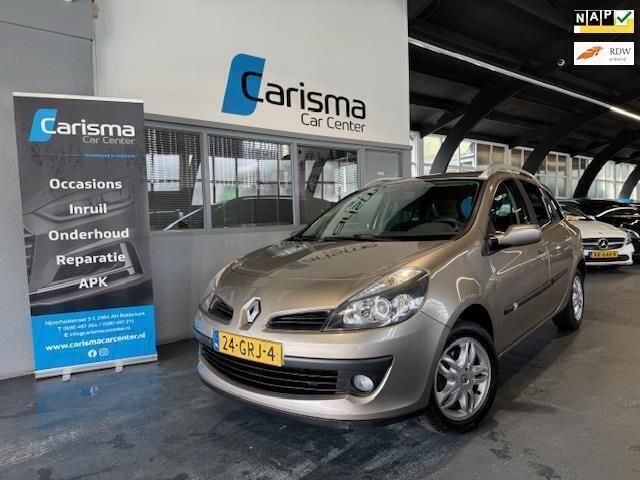 Beige Gebruikt 2009 Renault Clio GrandTour Dynamique Stationwagen | € 3.245 (Eerlijke prijs) - Afbeelding 1/4
