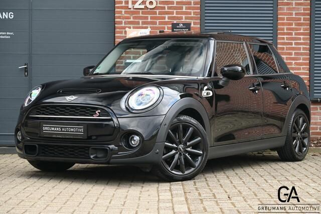 Occasion Mini Cooper S 192 PK (141 kW) 2019 Zwart Hatchback