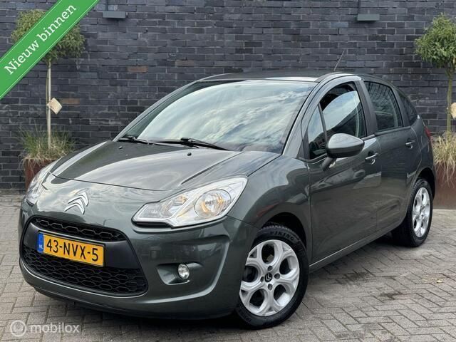 Grijs Gebruikt 2010 Citroën C3 Exclusive Hatchback | € 3.495 (Eerlijke prijs) - Afbeelding 1/4