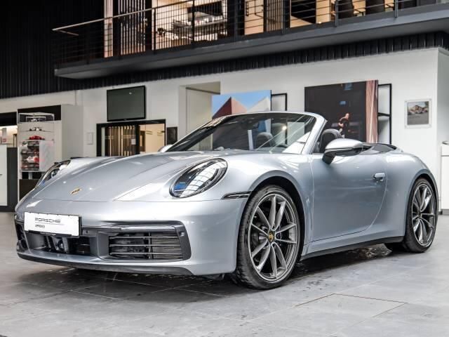 Zilver Gebruikt 2020 Porsche 911 Carrera 4 Cabriolet Cabriolet | € 135.270 - Afbeelding 1/4
