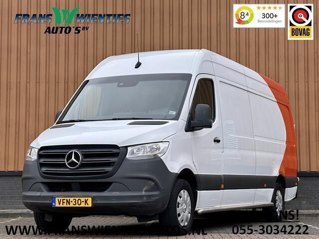 Wit Gebruikt 2020 Mercedes Sprinter Van | € 29.840 (Goede deal) - Afbeelding 1/4