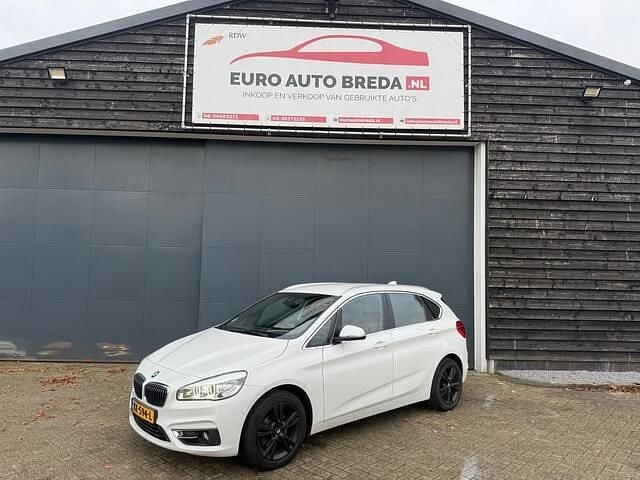 Wit Gebruikt 2016 BMW 216 Active Tourer Executive MPV | € 10.950 (Eerlijke prijs) - Afbeelding 1/4
