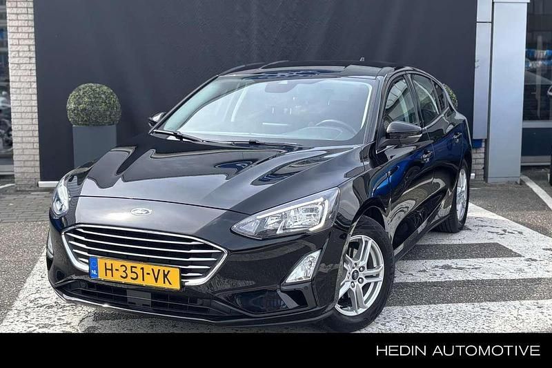 Zwart Gebruikt 2020 Ford Focus Business Edition Hatchback | € 15.945 (Goede deal) - Afbeelding 1/3